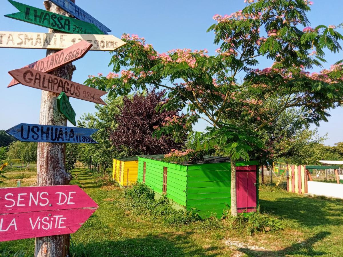 Bed and Breakfast La Petite Ferme De Pouillon - Parc Animalier - Aire De Loisirs Экстерьер фото